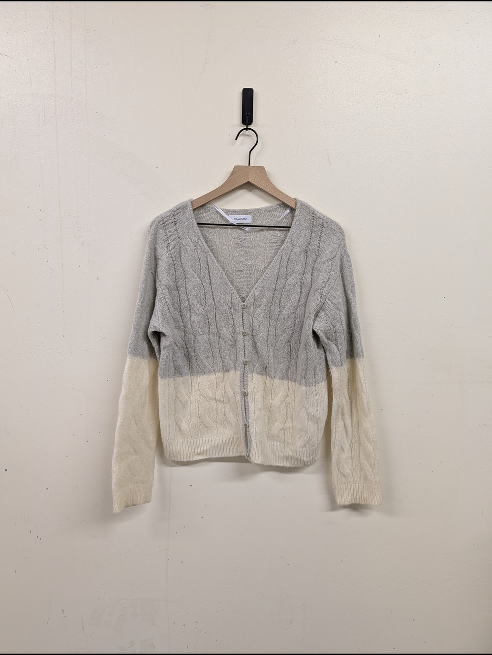 NAADAM Gray and Cream Cable-Knit Cashmere Blend V-Neck Cardigan